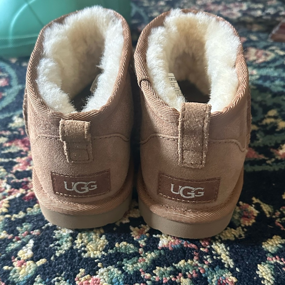 Ugg classic ultra mini boots
